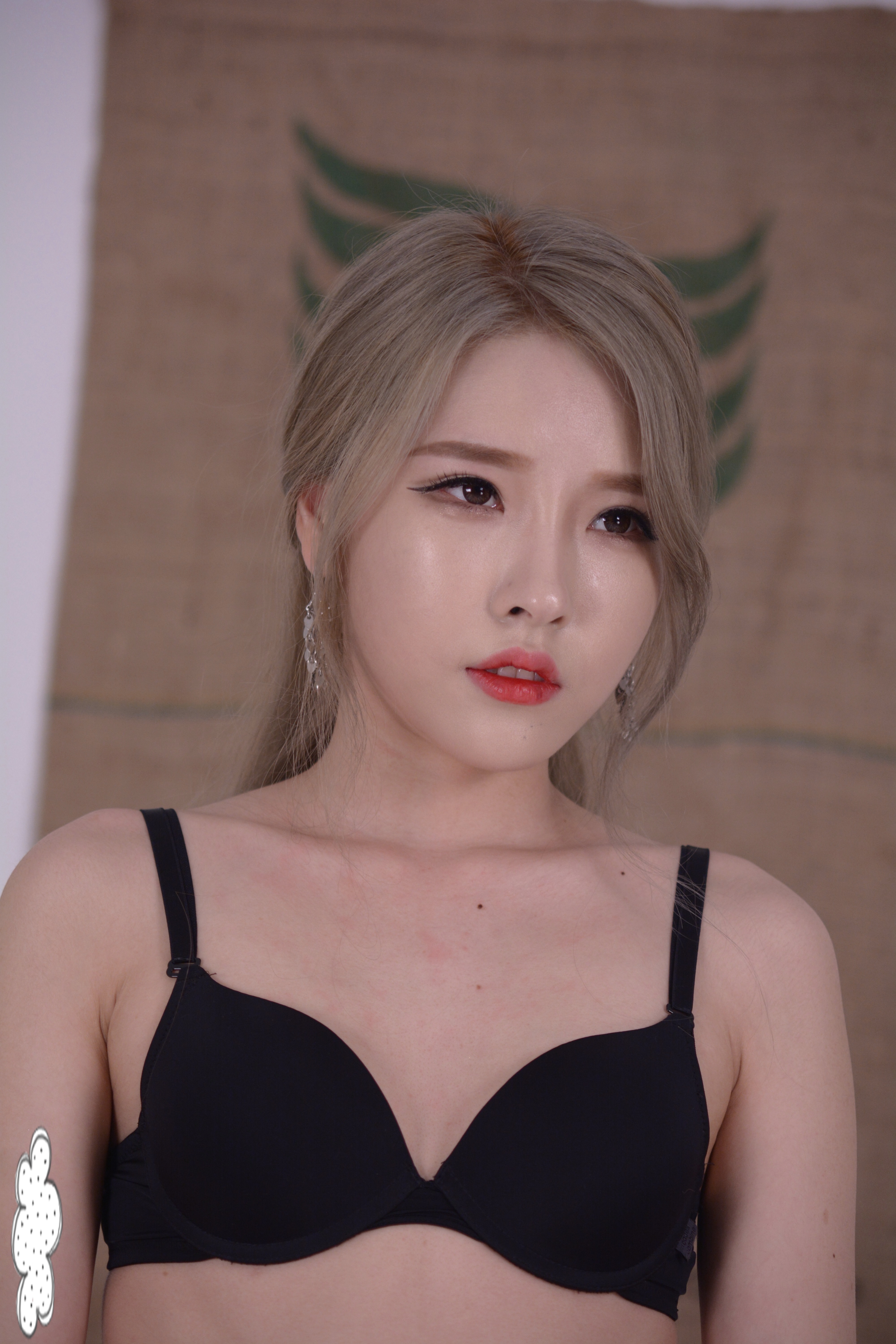 미분류 / 출사모델 유니3